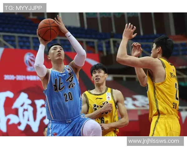 北京篮球队技术解析：从战术布局到球员配合的全面剖析